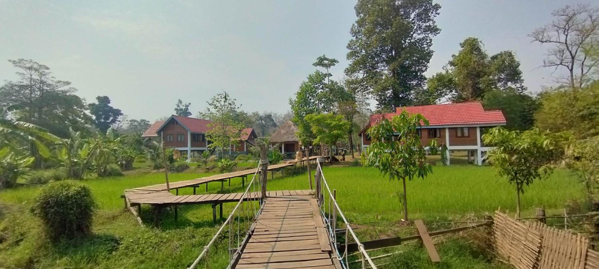 Bolaven Garden Bungalow And Tent - Tad Lo Ban Kiangtat Exterior photo