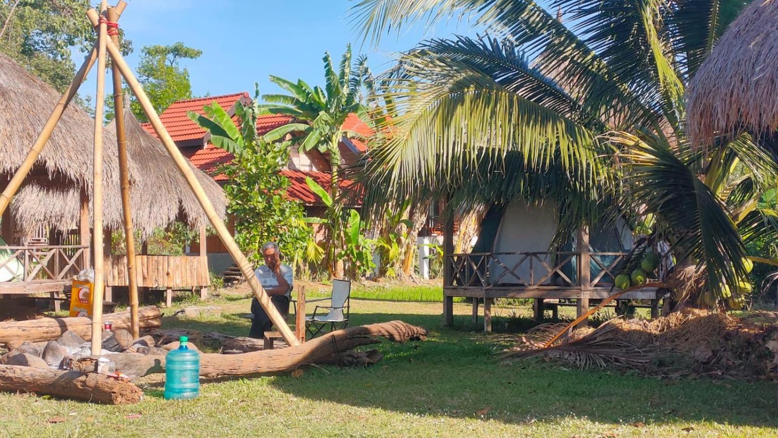 Bolaven Garden Bungalow And Tent - Tad Lo Ban Kiangtat Exterior photo